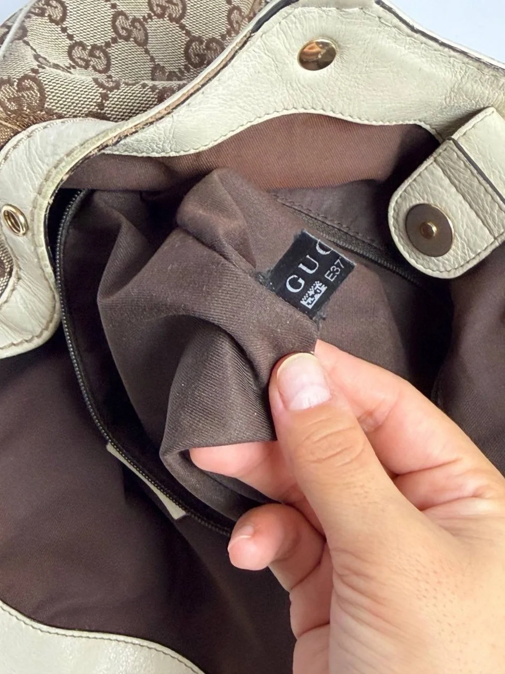 Gucci GG Sukey Monogram Canvas/Leather Tote Bag - Picture 16 of 16